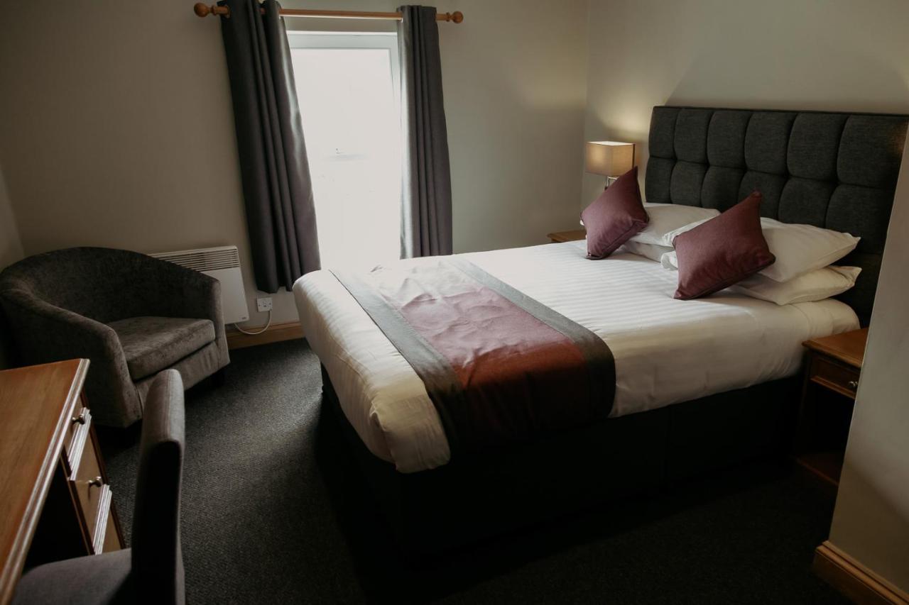 St. Davids Cross Hotel Esterno foto
