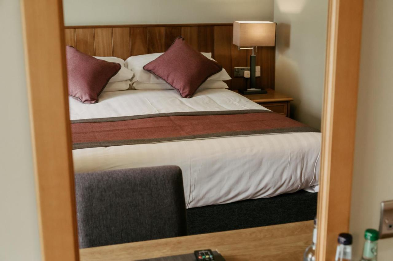 St. Davids Cross Hotel Esterno foto