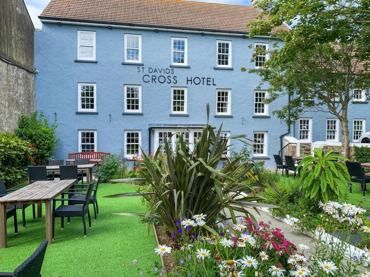 St. Davids Cross Hotel Esterno foto