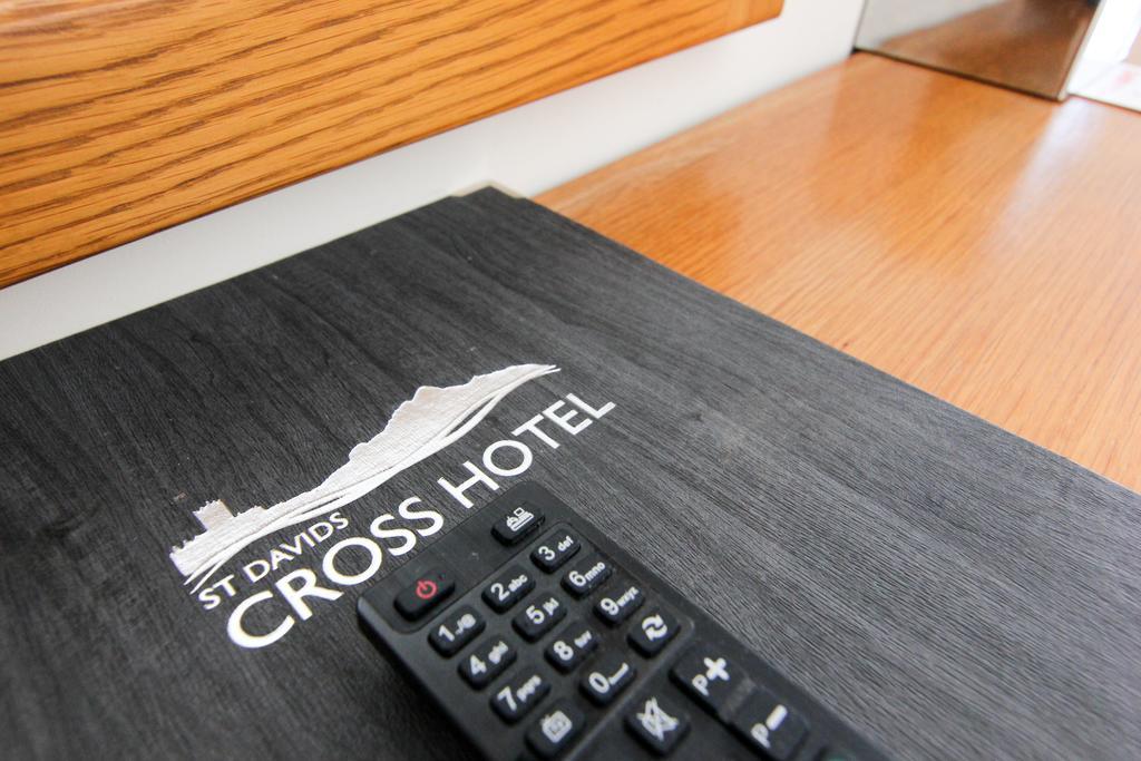 St. Davids Cross Hotel Esterno foto